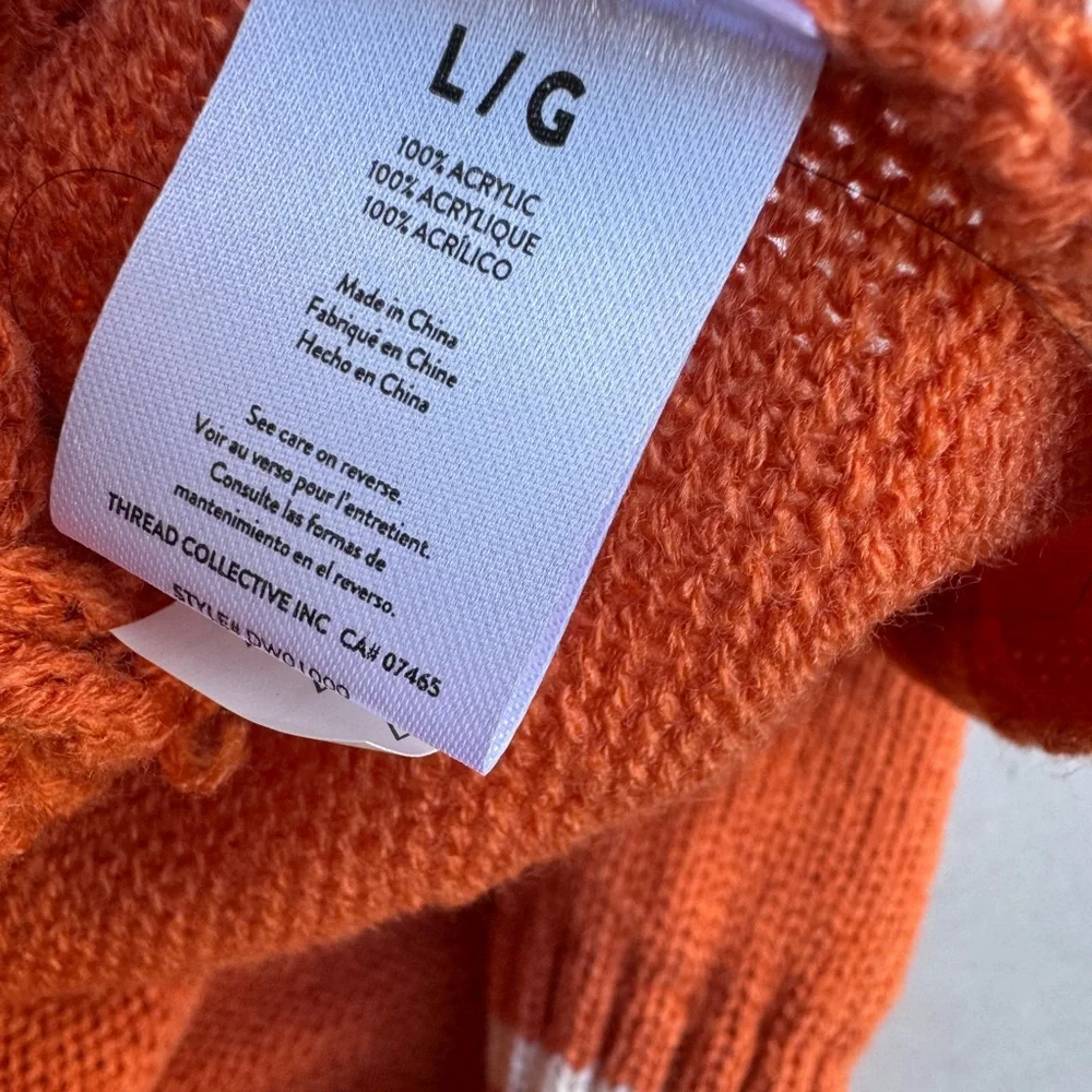 Duke & Daisy Sweater size Large new with tags pet clothes, orange rust hoodie M